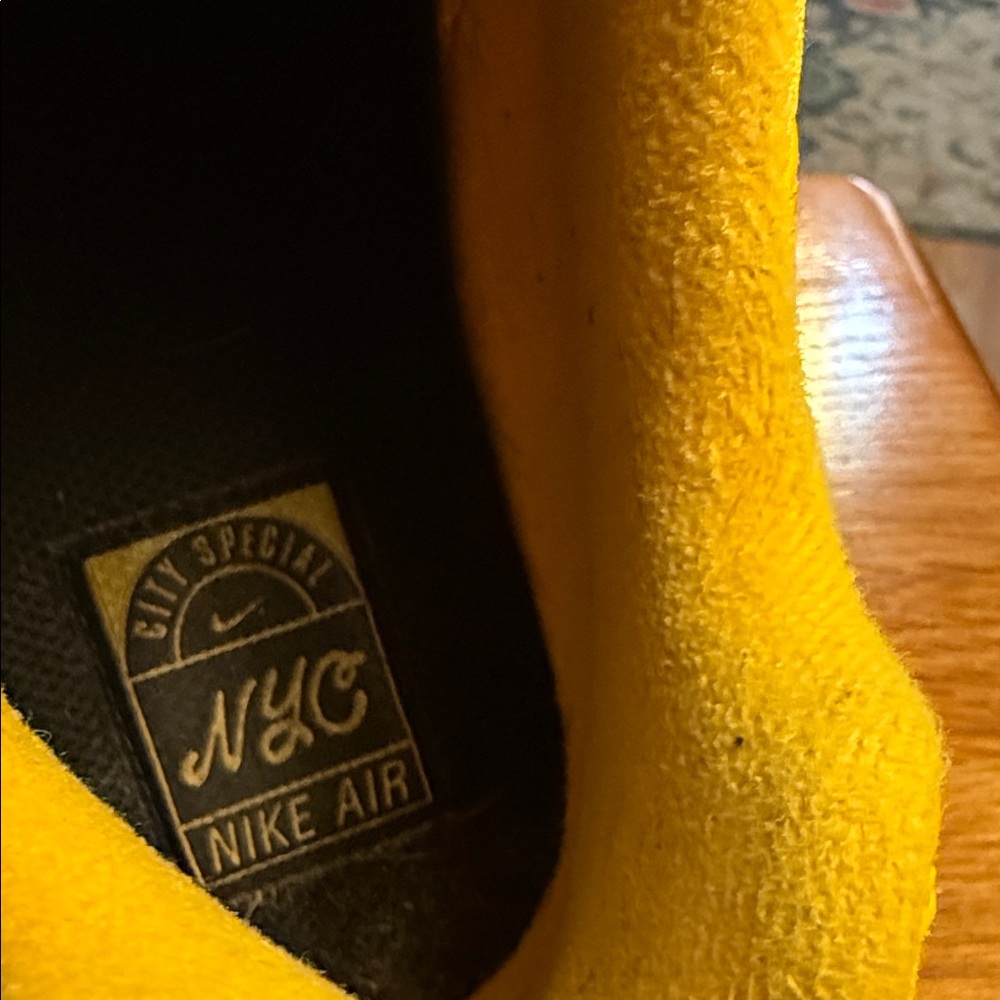 Nike Air Max 95 ‘City Special NY Taxi - Picture 9 of 10